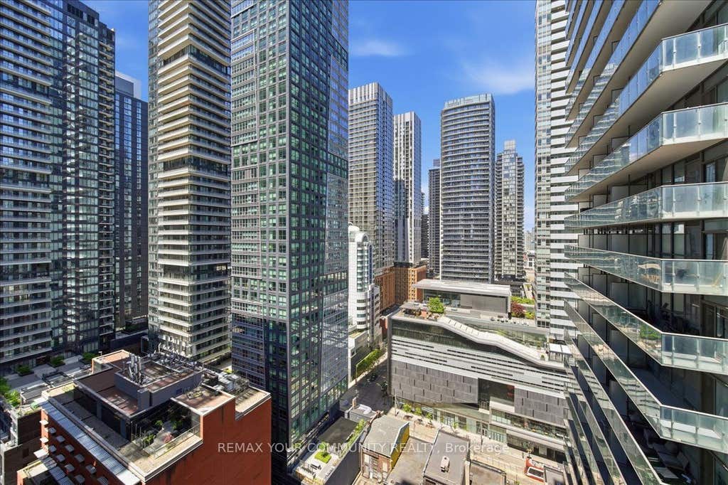 Photo of 15 Mercer Street #1806, Toronto, ON M5V 1H2 (MLS # C13613262)