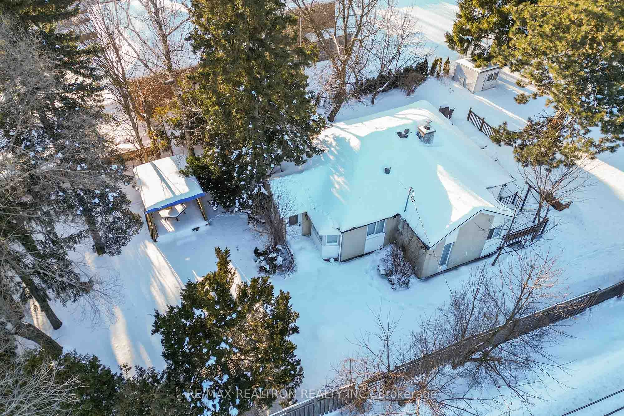 114 Weldrick Road W