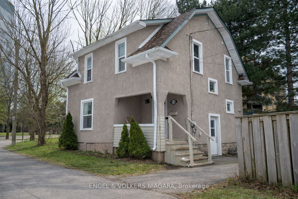 Photo of 4752 Crawford Place W, Niagara Falls, ON L2E 1Z2 (MLS # X12846618)