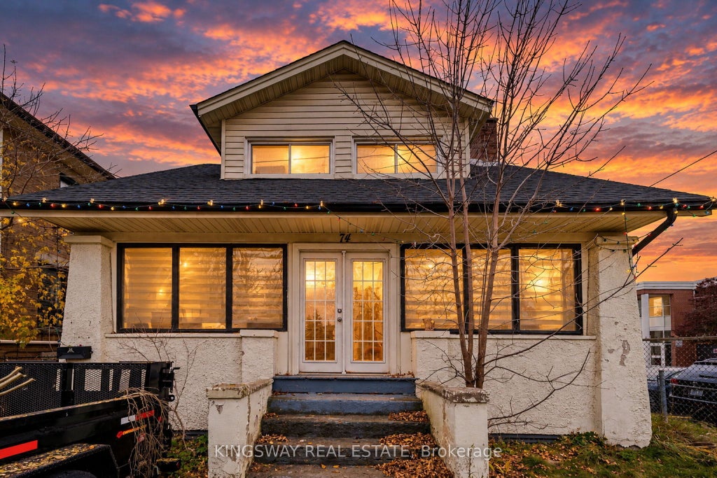 Photo of 74 Guelph Street, Halton Hills, ON L7G 3Z5 (MLS # W14134854)