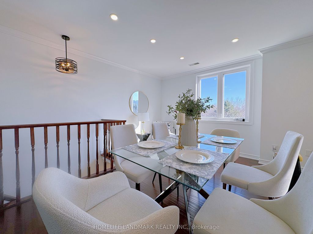 Photo of 75 Weldrick Road E #614, Richmond Hill, ON L4C 0H9 (MLS # N12968796)