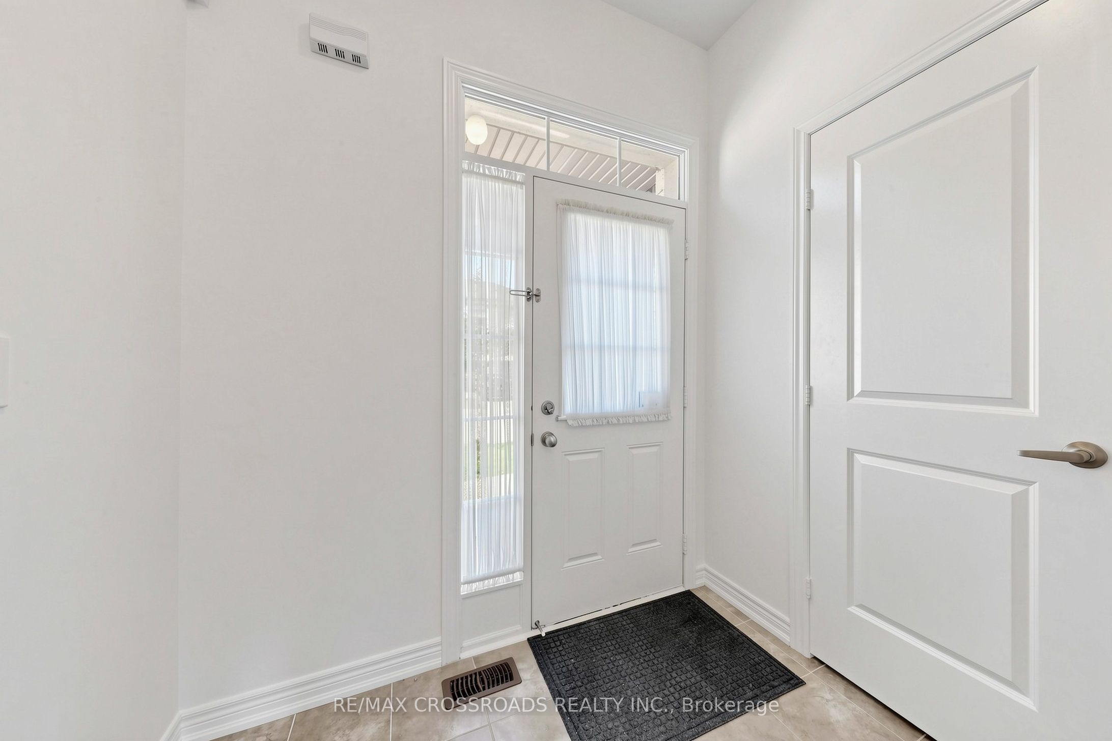 27 Collier Crescent