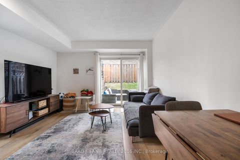 262 St. Helens Avenue TH #114 Toronto ON M6H 4A4