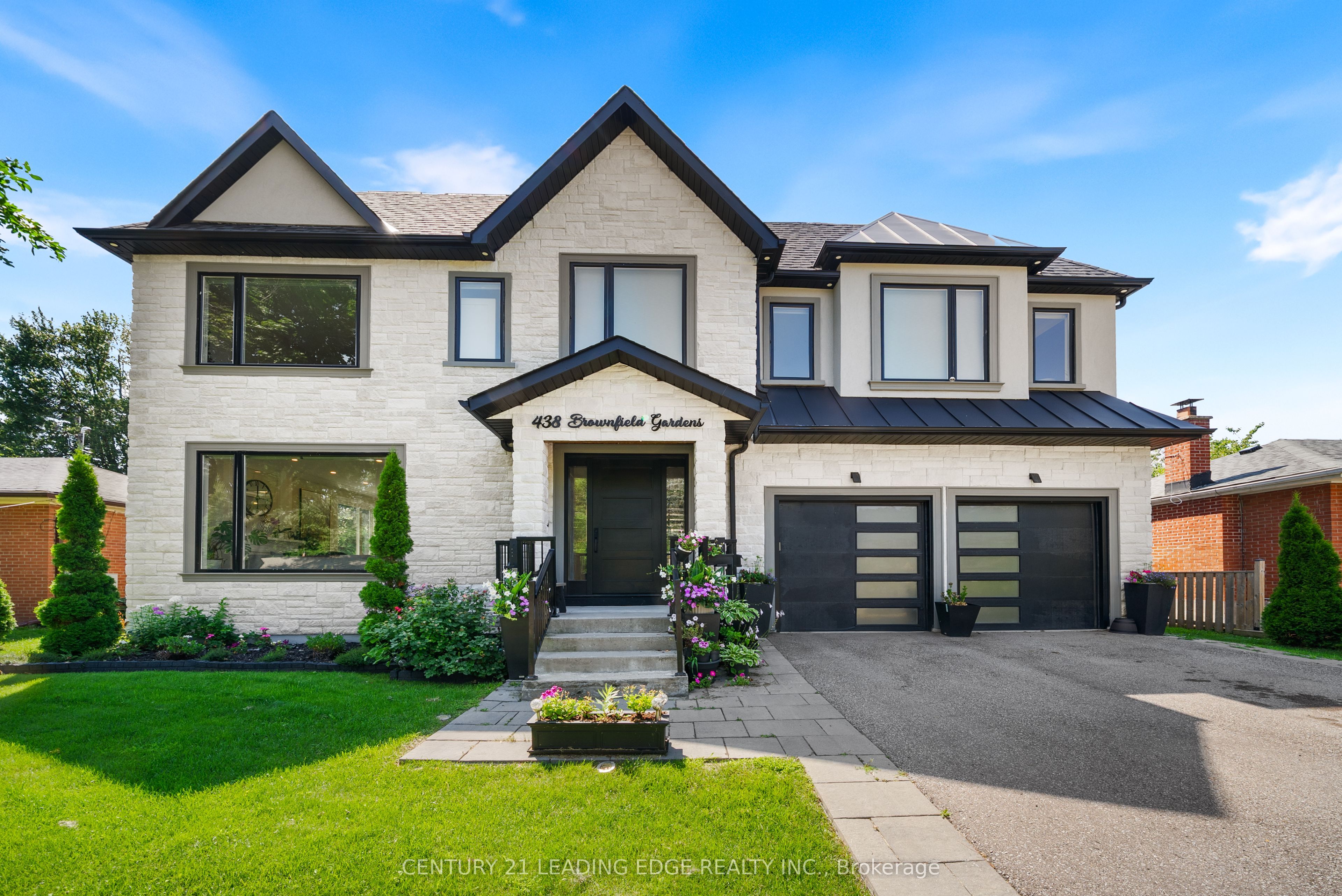 438 Brownfield Gardens