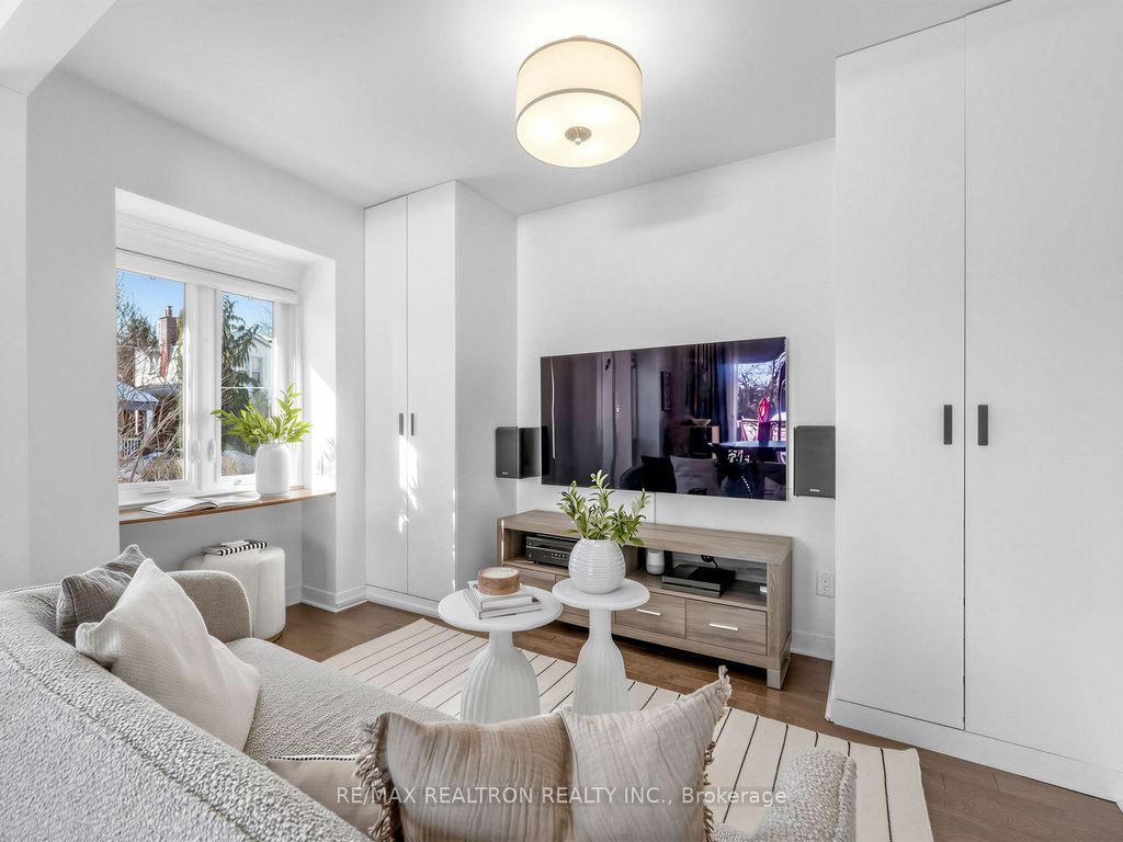 Photo of 319 Wychwood Avenue, Toronto, ON M6C 2T6 (MLS # C12842470)