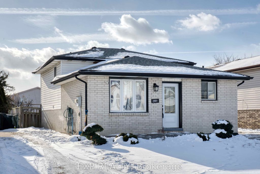 Photo of 2901 Robillard Crescent, Windsor, ON N8W 5L2 (MLS # X12746960)