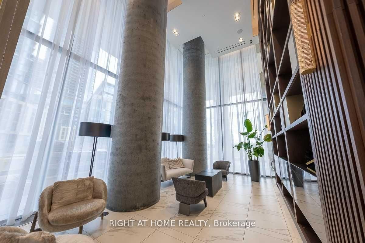 950 Portage Parkway 307