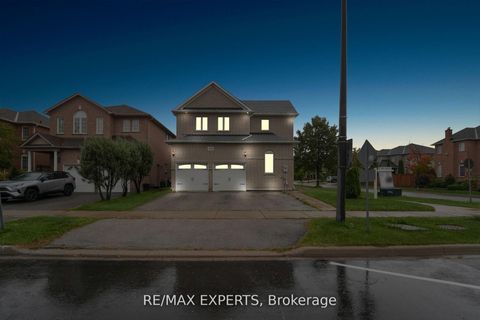 Photo of 159 Sonoma Boulevard, Vaughan, ON L4H 1P2 (MLS # N12551550)