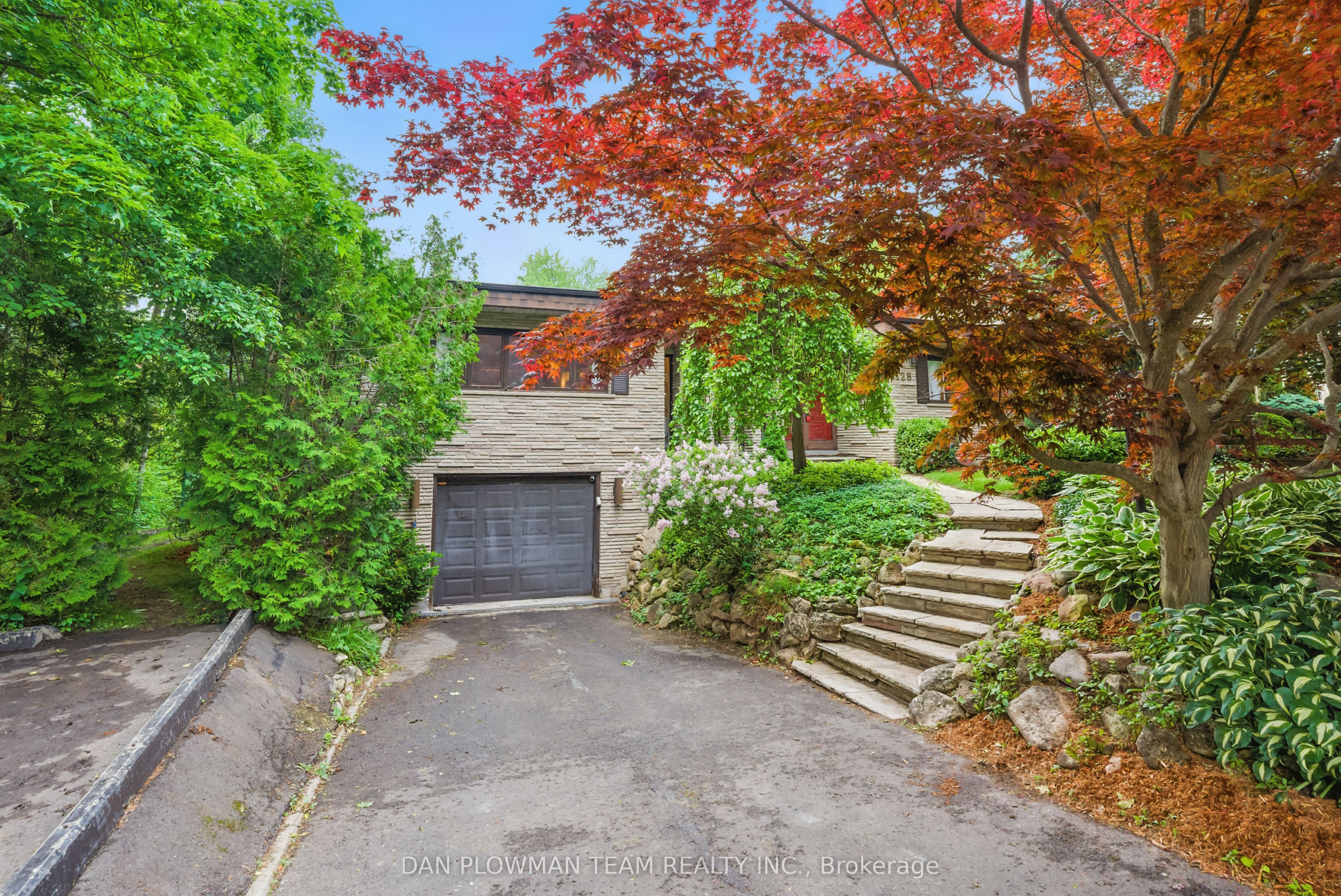 128 Marica Avenue