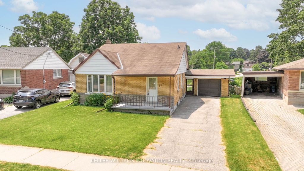 Photo of 147 Clark Avenue, Kitchener, ON N2C 1Y1 (MLS # X12396786)