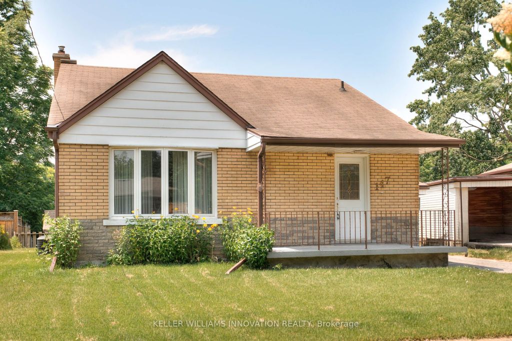 Photo of 147 Clark Avenue, Kitchener, ON N2C 1Y1 (MLS # X12396786)