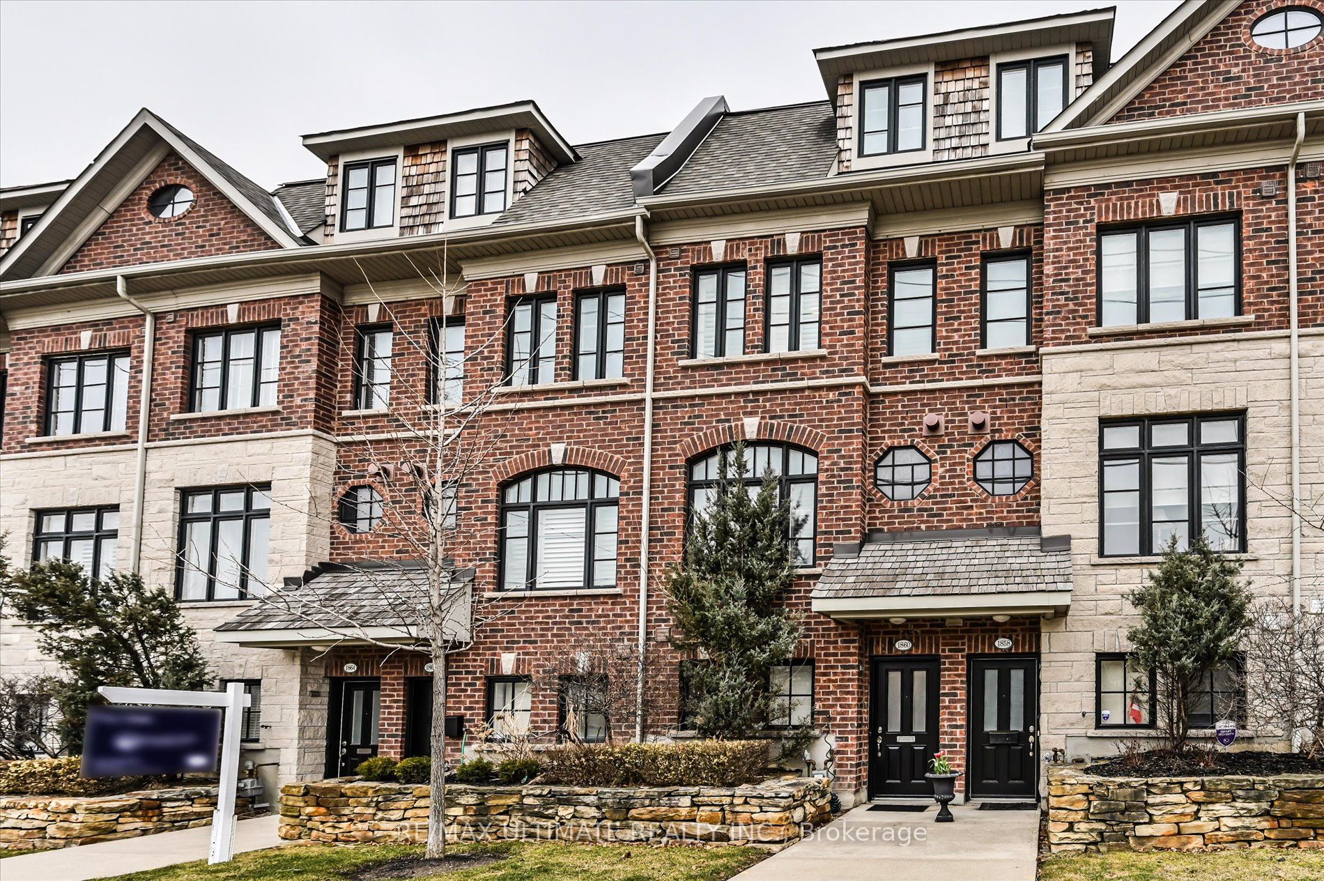 1860 Burnhamthorpe Road E