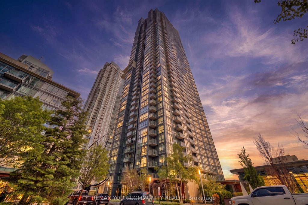 Photo of 11 Brunel Court #2809, Toronto, ON M5V 3Y3 (MLS # C13453768)