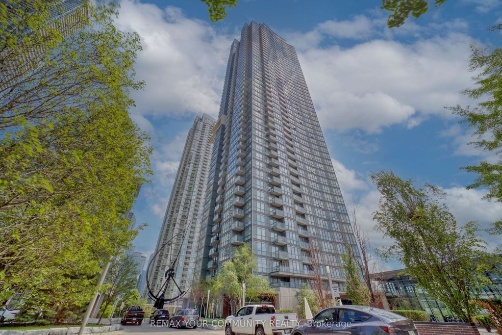 Photo of 11 Brunel Court #2809, Toronto, ON M5V 3Y3 (MLS # C13453768)