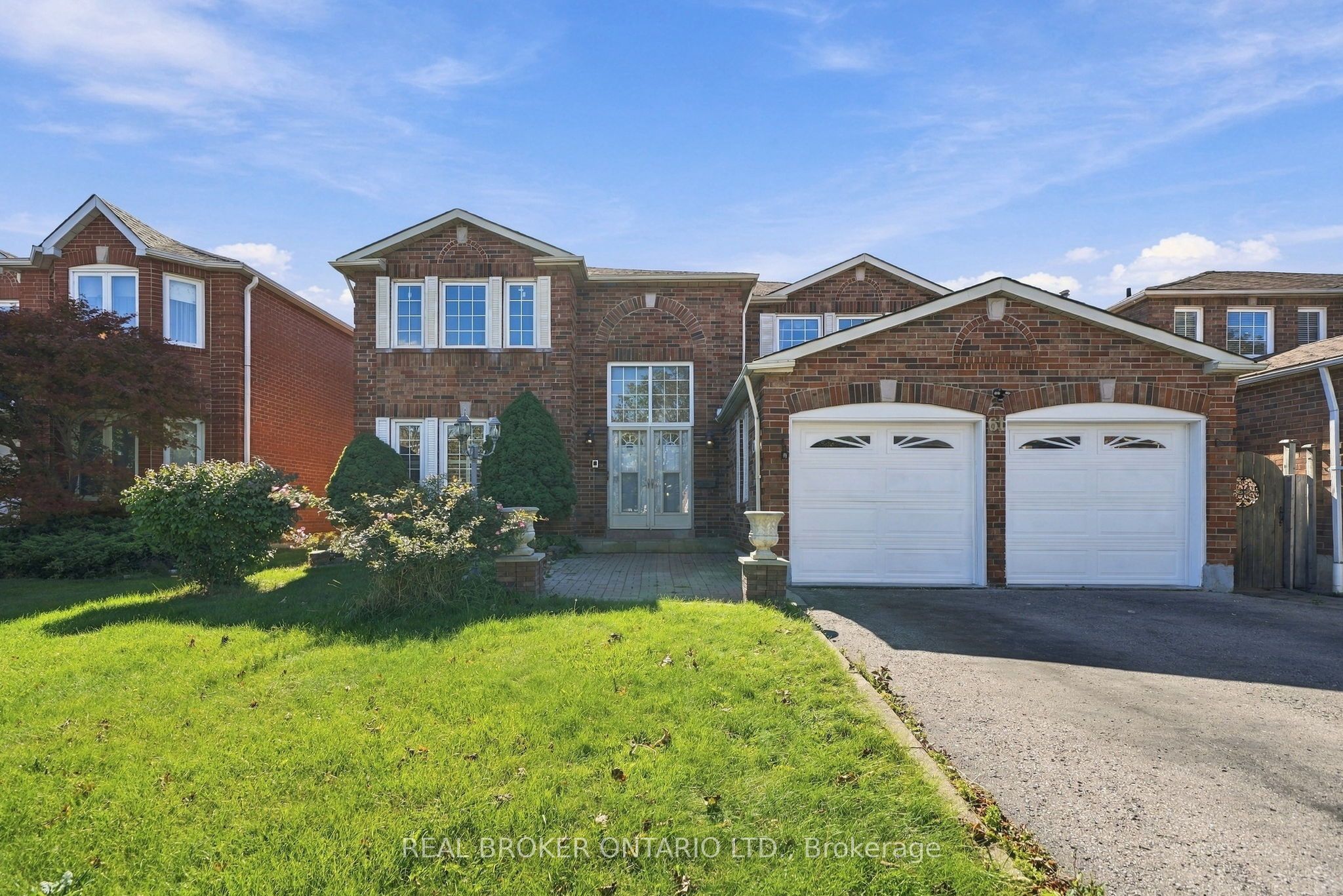 61 Bluenose Crescent