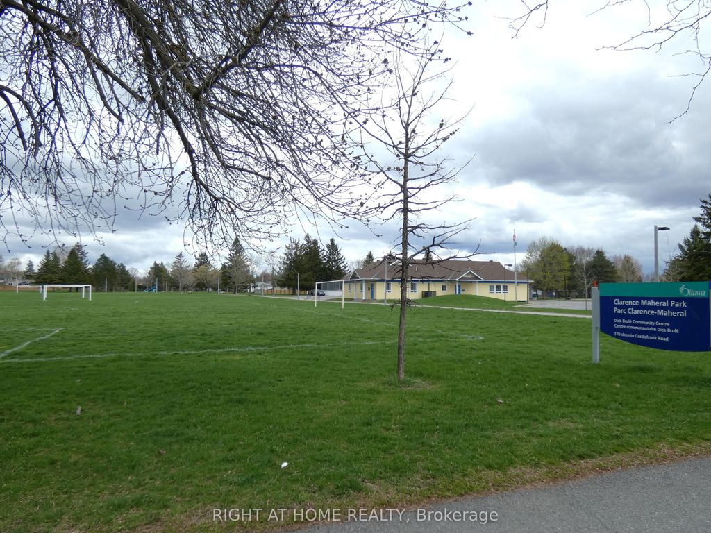 Photo of 169 Castlefrank Road, Kanata, ON K2L 1T3 (MLS # X13076050)