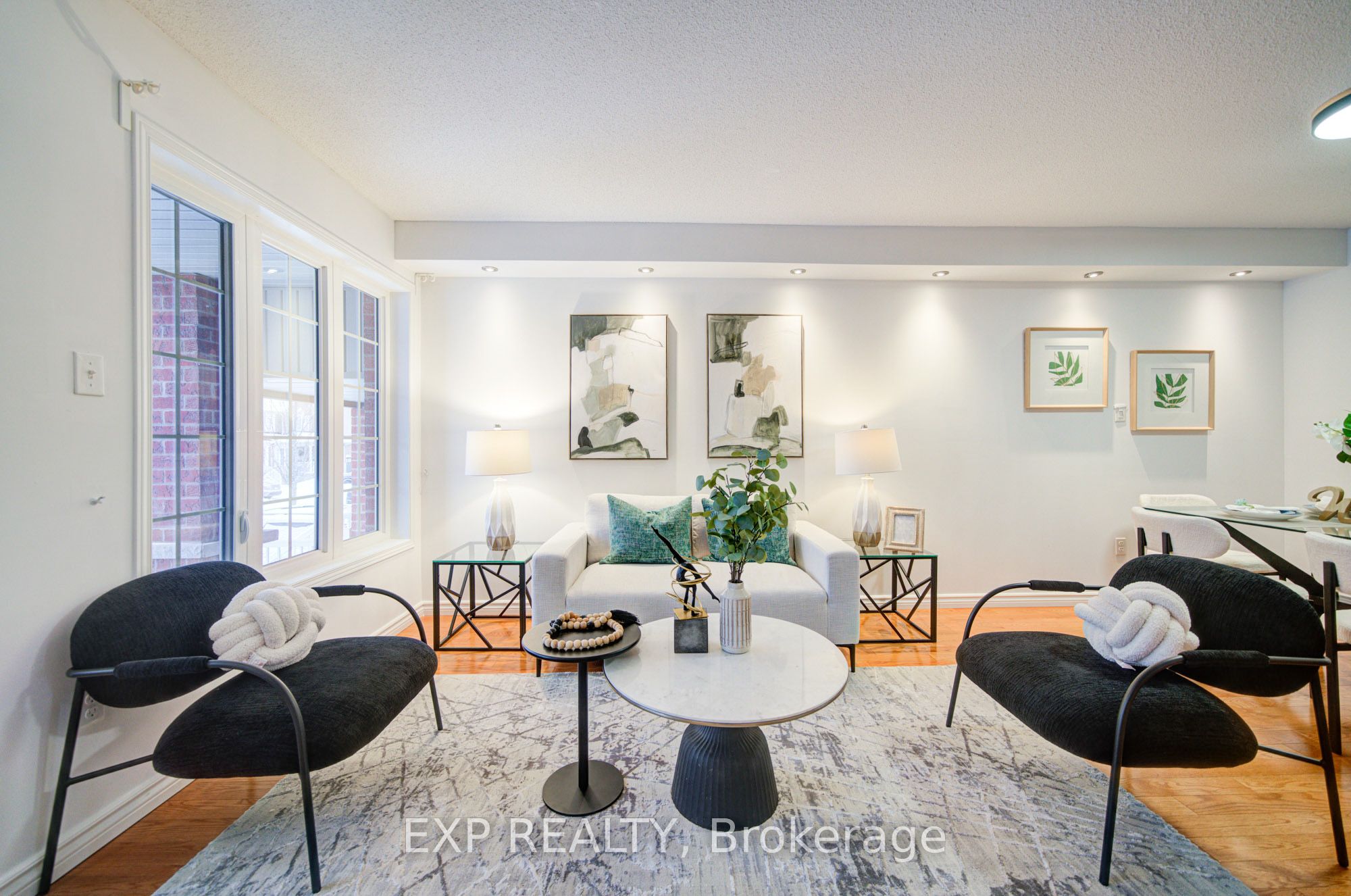 21 Westcliffe Crescent