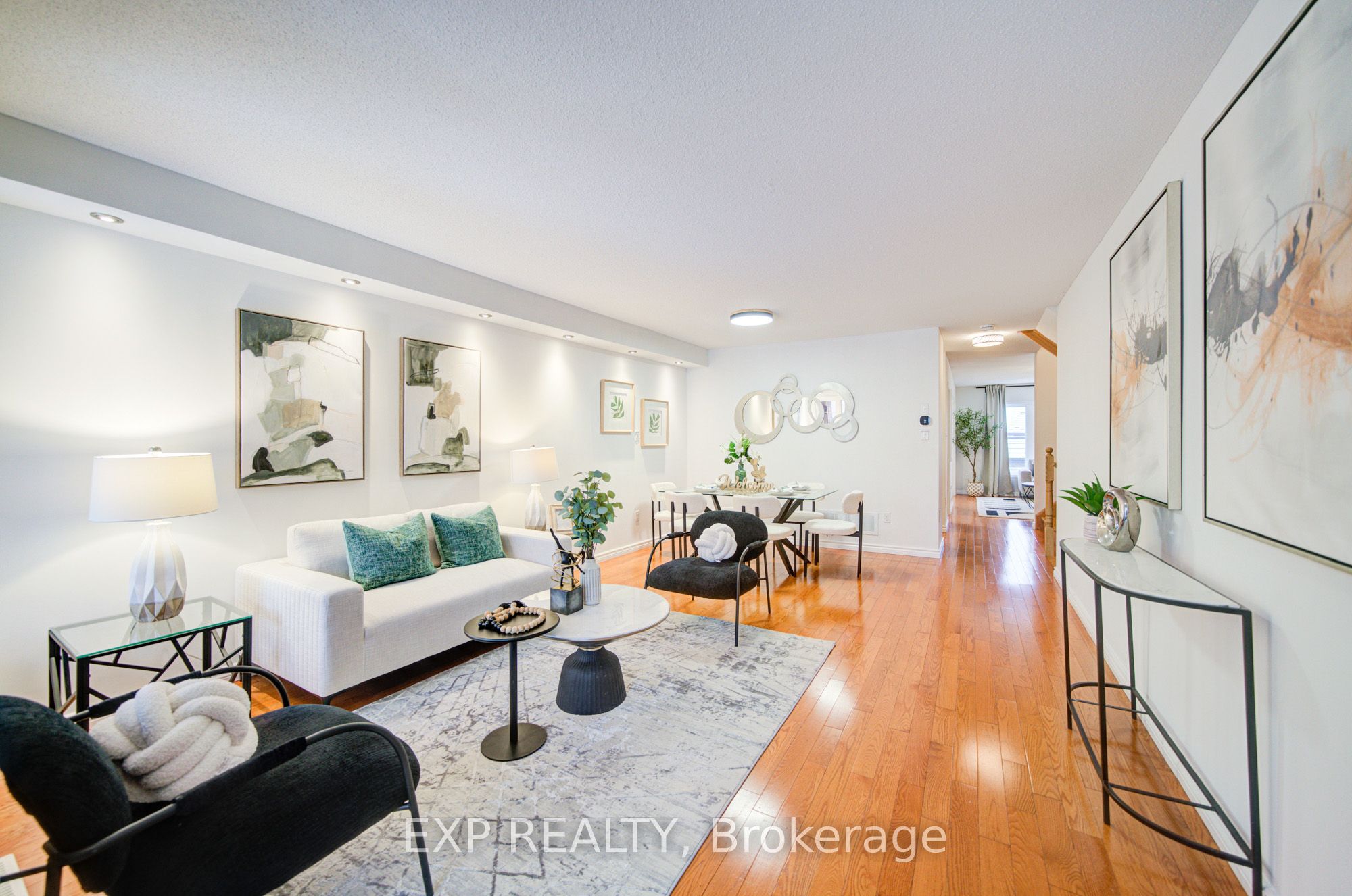 21 Westcliffe Crescent