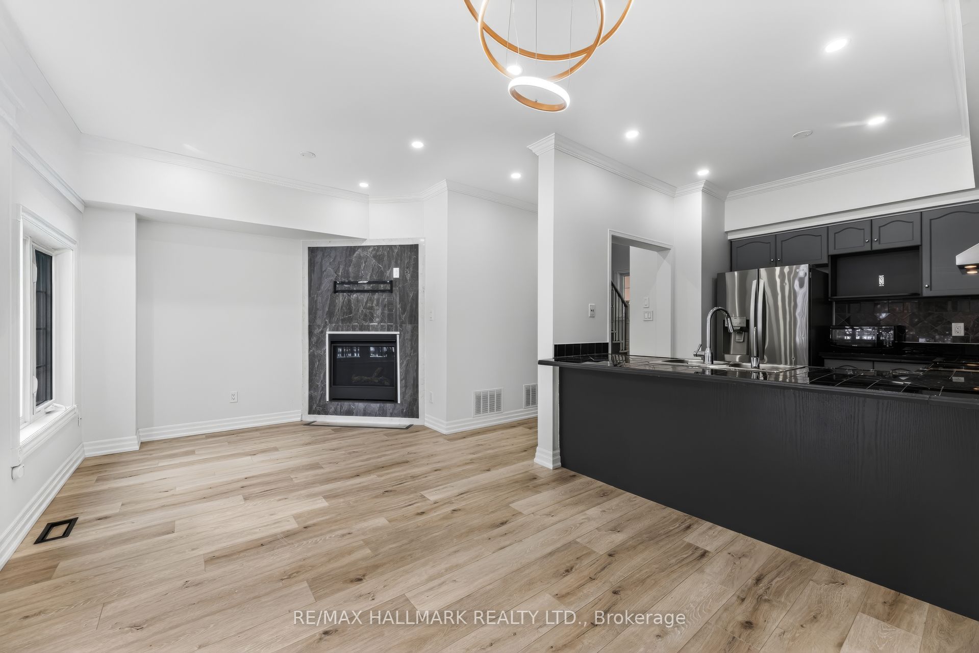 180 Blue Willow Drive 39