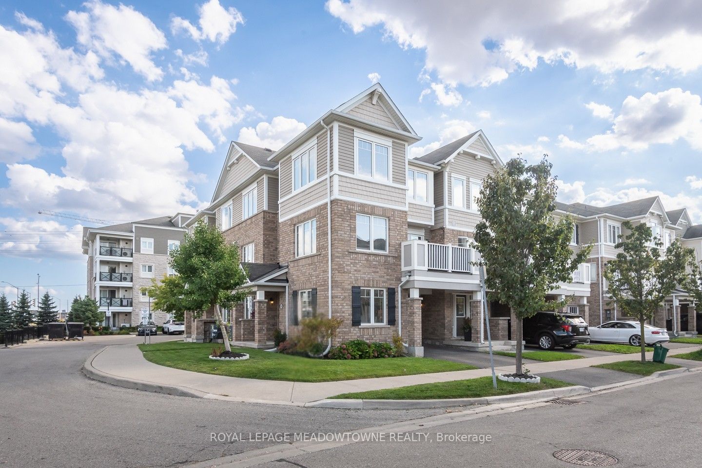 961 Nadalin Heights