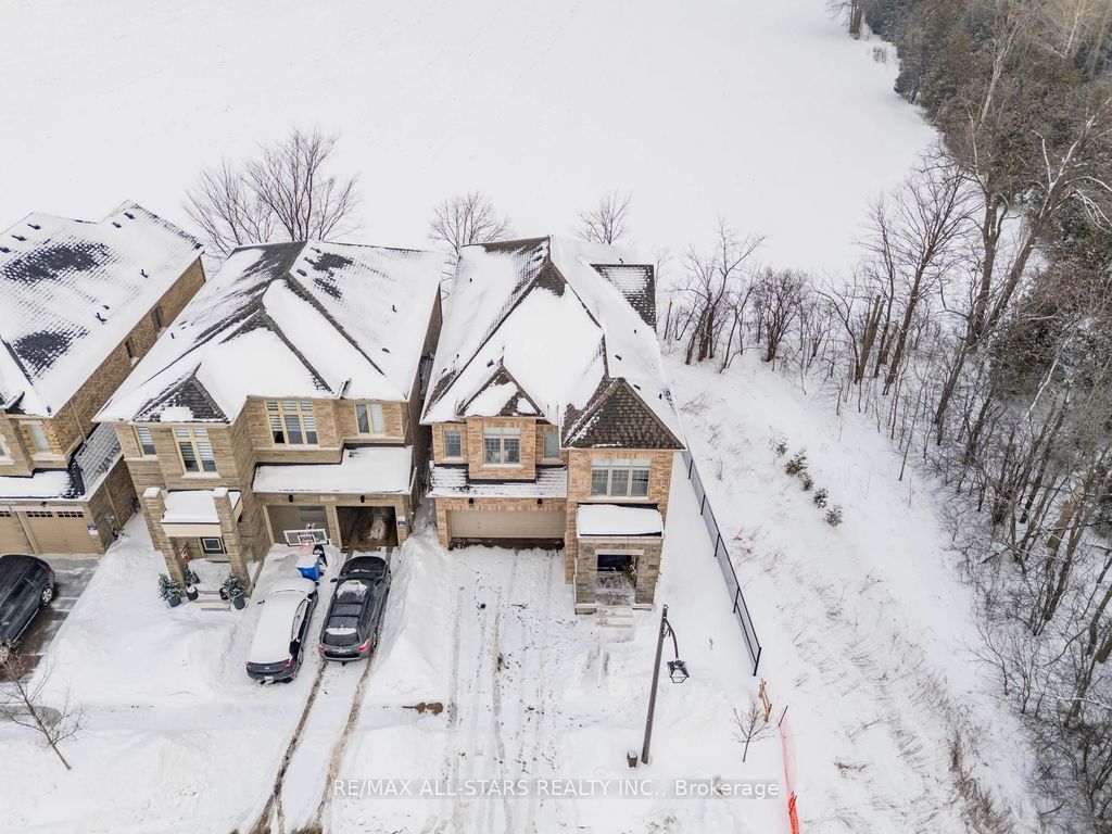 Photo of 106 Conductor Avenue, Whitchurch-Stouffville, ON L4A 4X5 (MLS # N12768180)