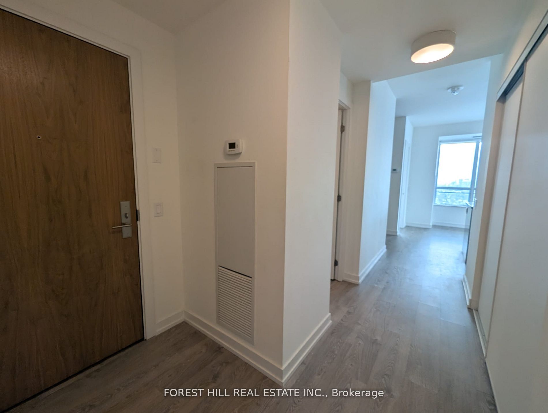 1 Grandview Avenue 2208