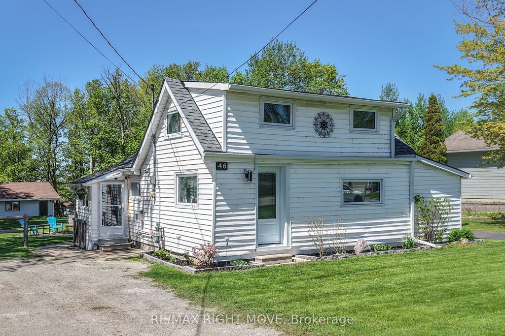 Photo of 46 Osborne Street, Tay, ON L0K 2A0 (MLS # S13879216)