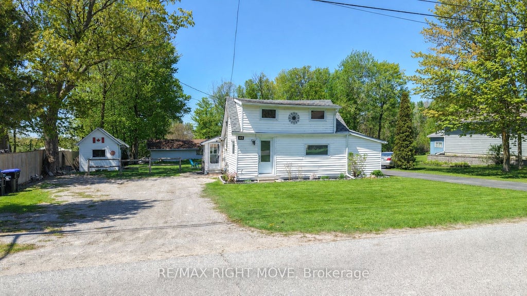 Photo of 46 Osborne Street, Tay, ON L0K 2A0 (MLS # S13879216)