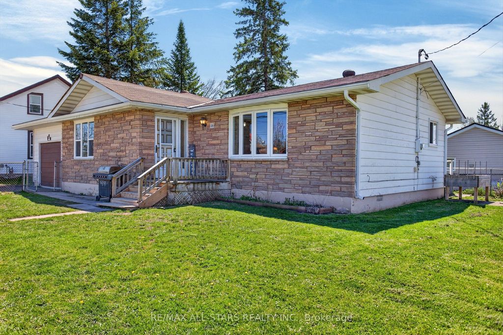 Photo of 38 Elliot Street, Kawartha Lakes, ON K0M 1N0 (MLS # X13132096)