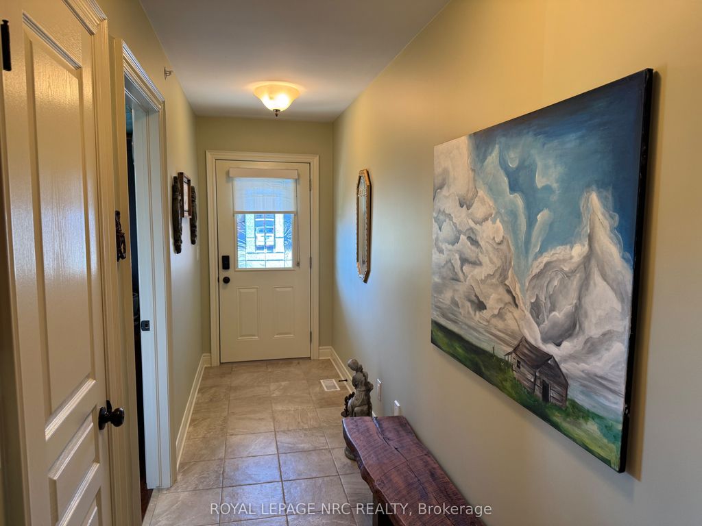 Photo of 70 Parkside Drive, St. Catharines, ON L2M 0B2 (MLS # X12415164)