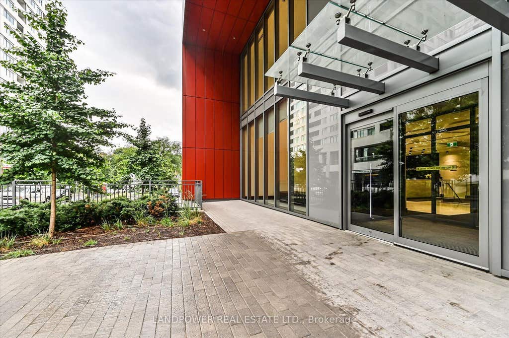 Photo of 50 Dunfield Avenue #1916, Toronto, ON M4S 0E4 (MLS # C13551082)