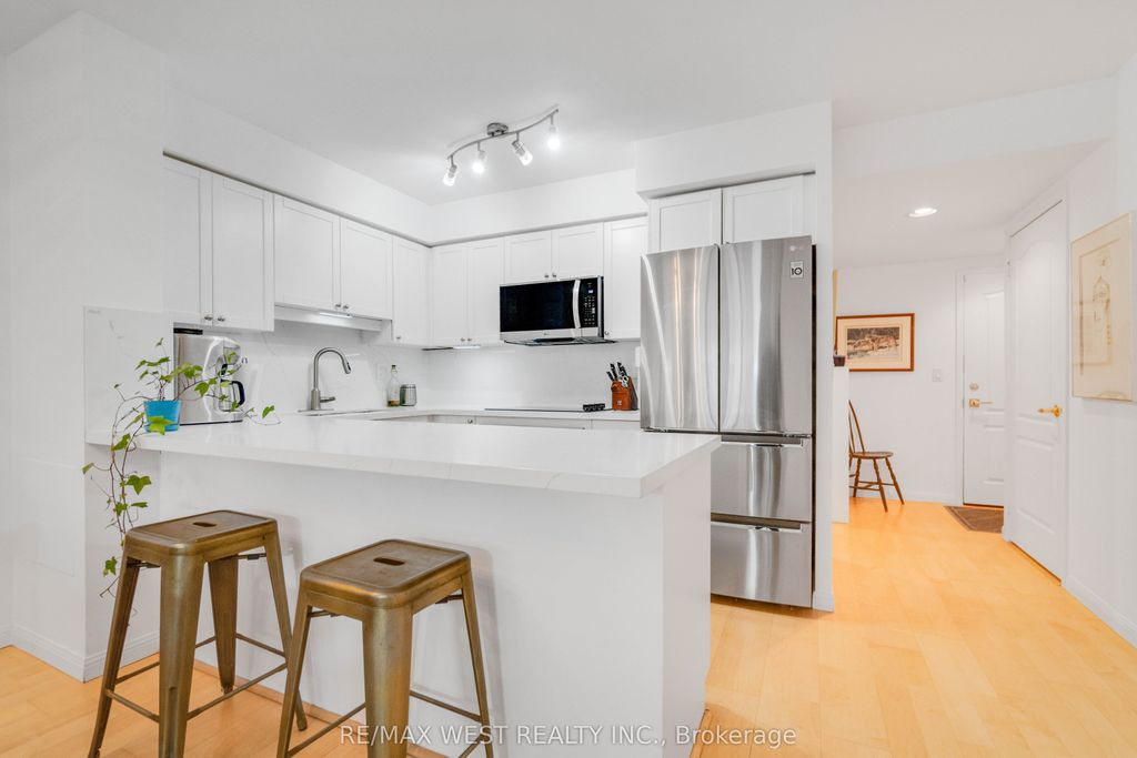 Photo of 18 Stafford Street #202, Toronto, ON M5V 3W4 (MLS # C12925522)