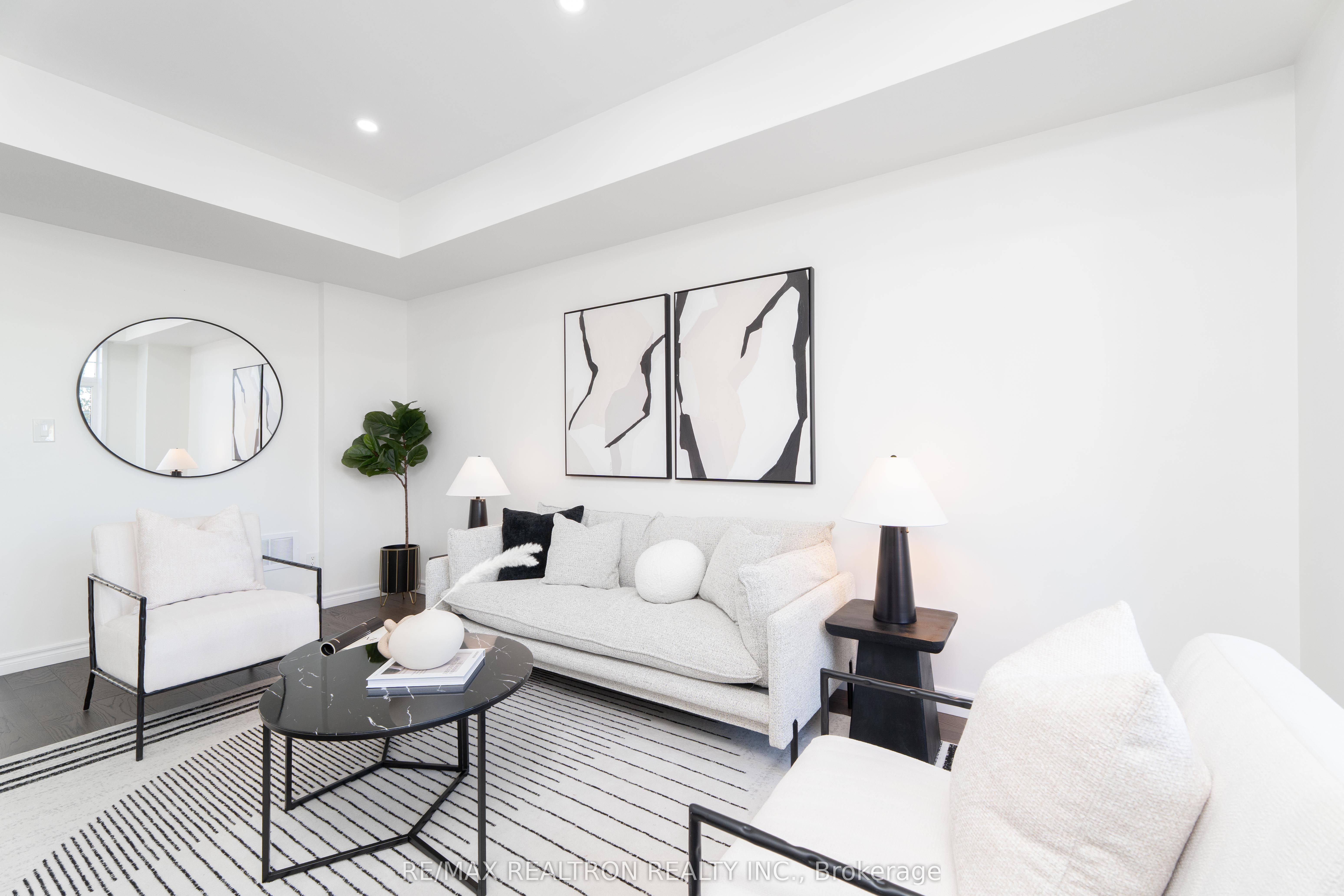 50 Greensborough Villag Circle 22