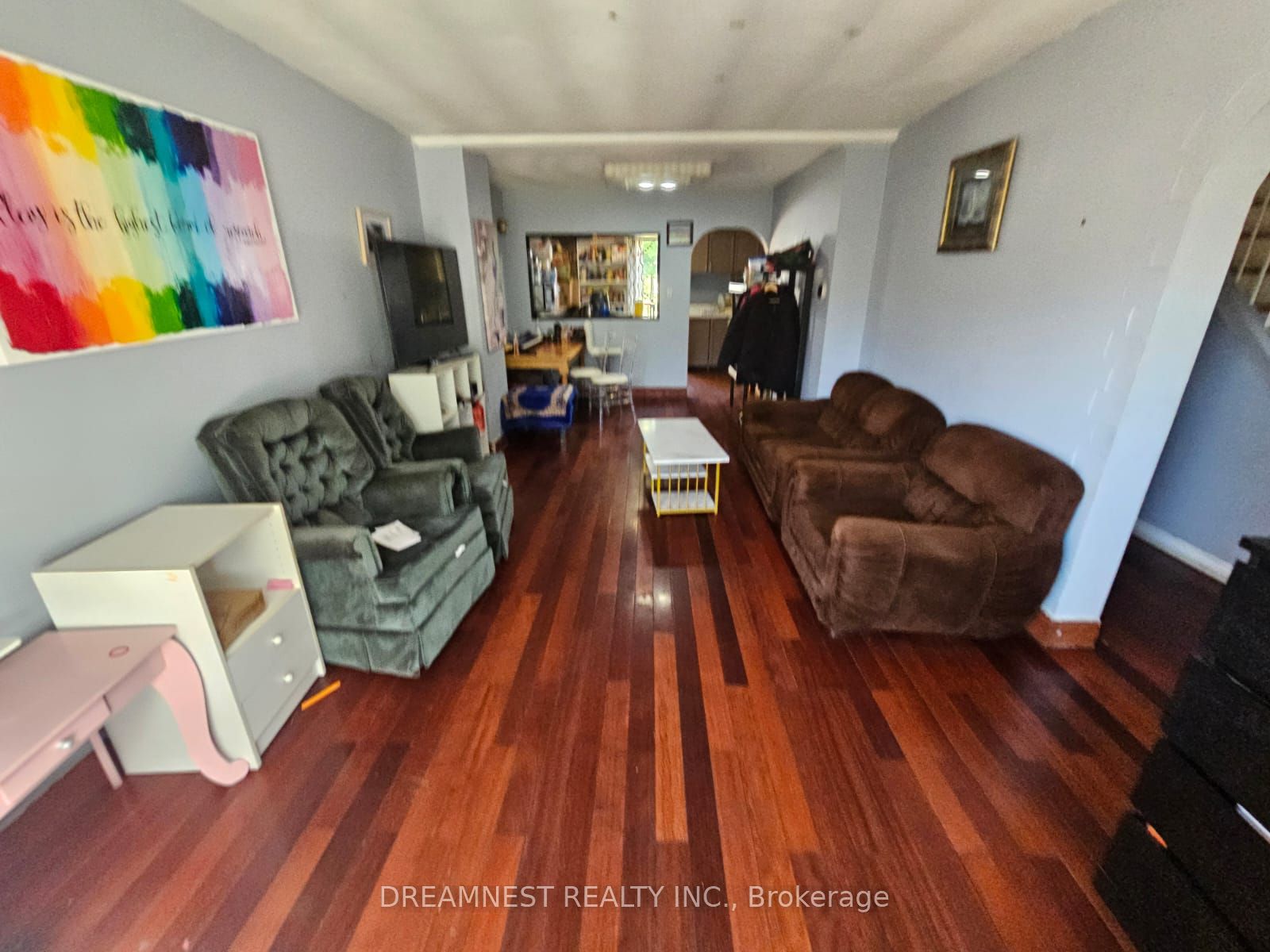 59 Coxworth Crescent