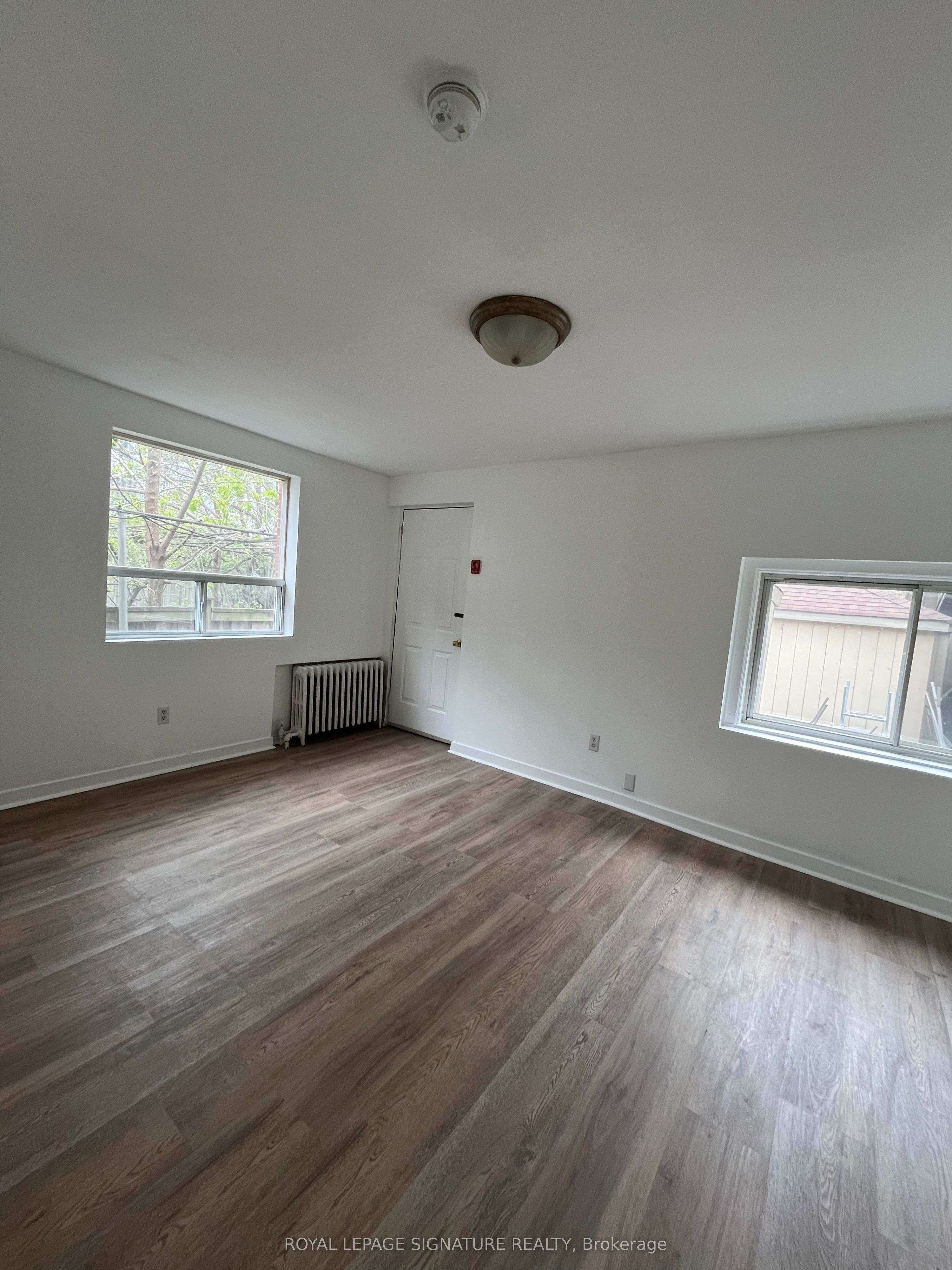557 Markham Street 102