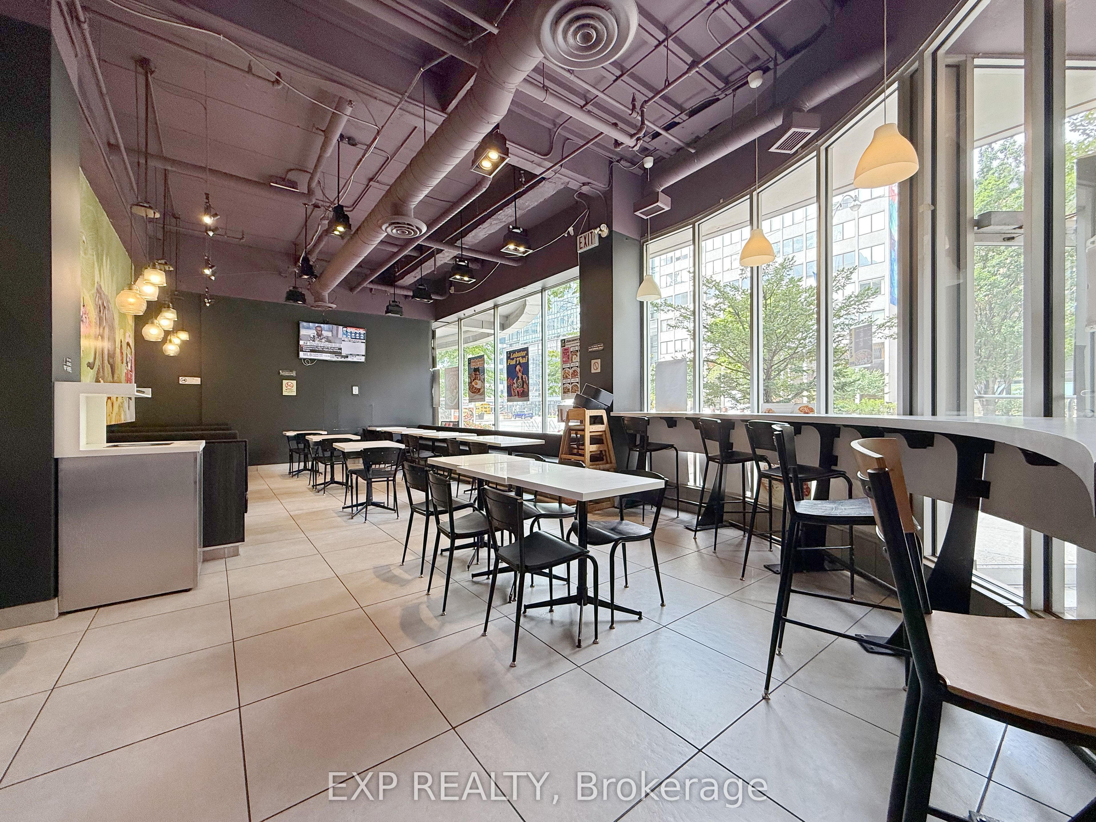 505 University Avenue Ground Floor