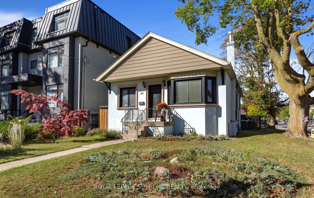 Photo of 54 East Drive, Toronto, ON M6N 2N9 (MLS # W14097028)