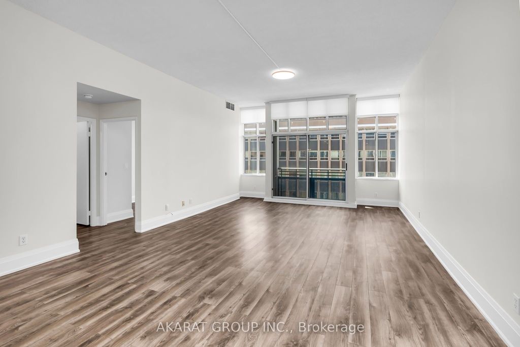 Photo of 1901 Yonge Street #703, Toronto, ON M4S 1Y6 (MLS # C12473583)