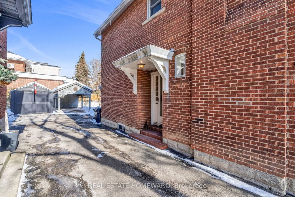 Photo of 94 Fairlawn Avenue, Toronto, ON M5M 1S7 (MLS # C12793904)