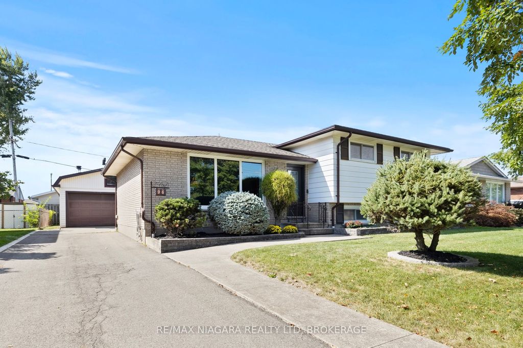Photo of 96 Watt Avenue, Welland, ON L3B 1J4 (MLS # X12535060)