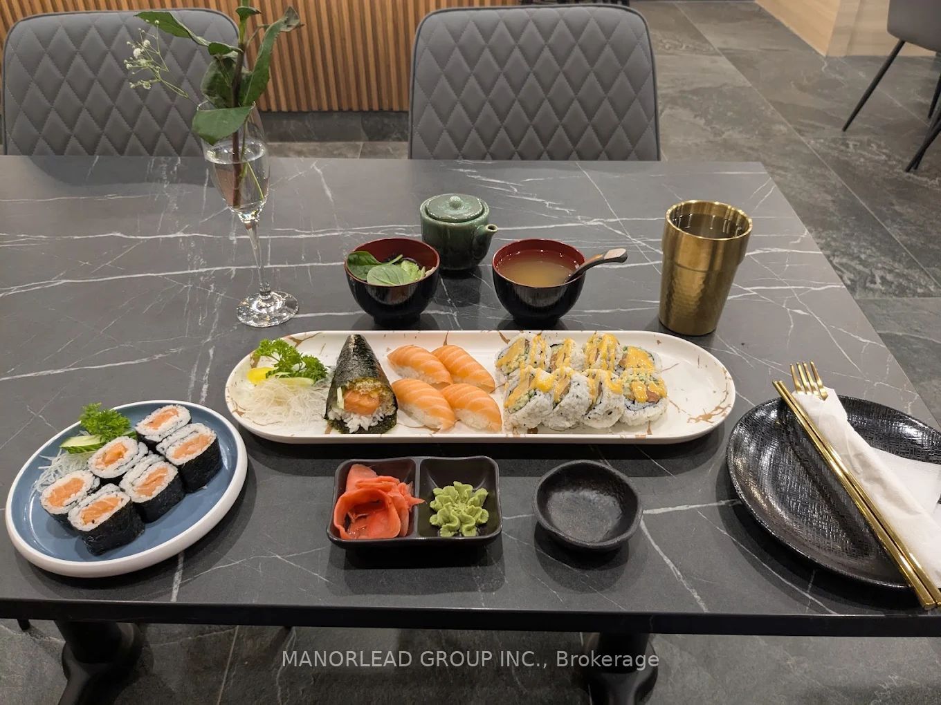 48 St Clair Avenue E