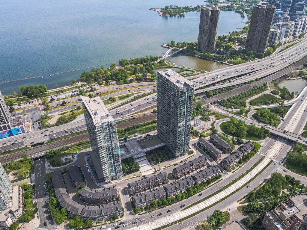 Photo of 103 The Queensway N/A #2210, Toronto, ON M6S 5B3 (MLS # W12401591)
