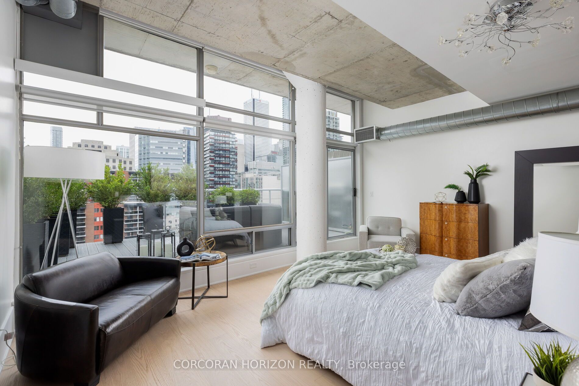 169 John Street PH4