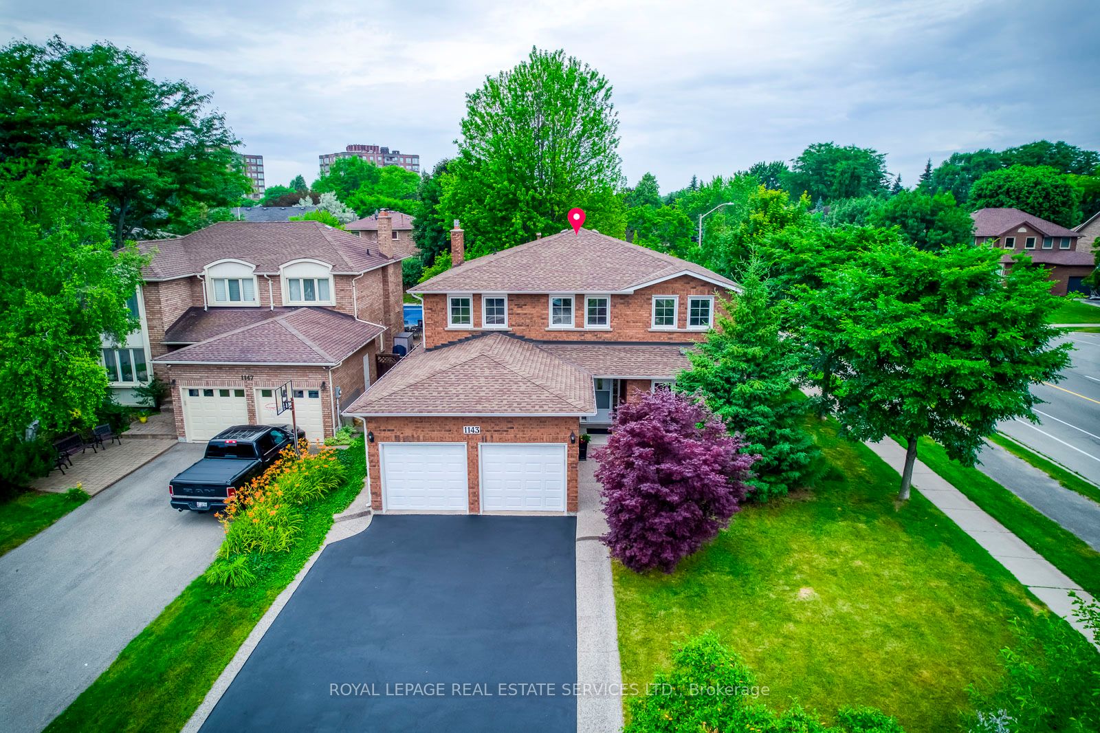 1143 Chapelton Place
