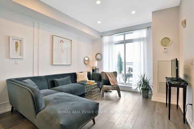 2490 Old Bronte Road 318