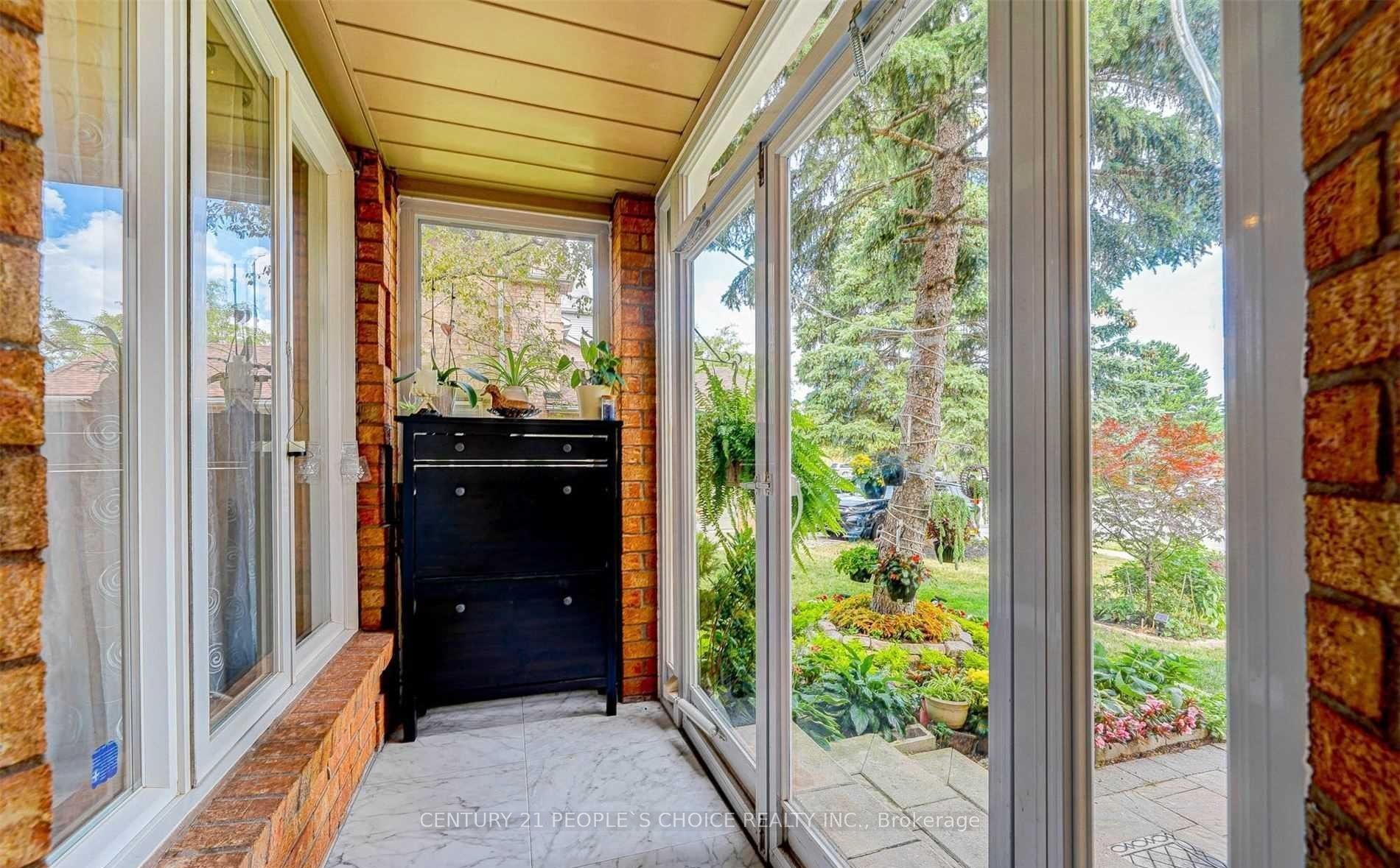 1162 Leewood Drive