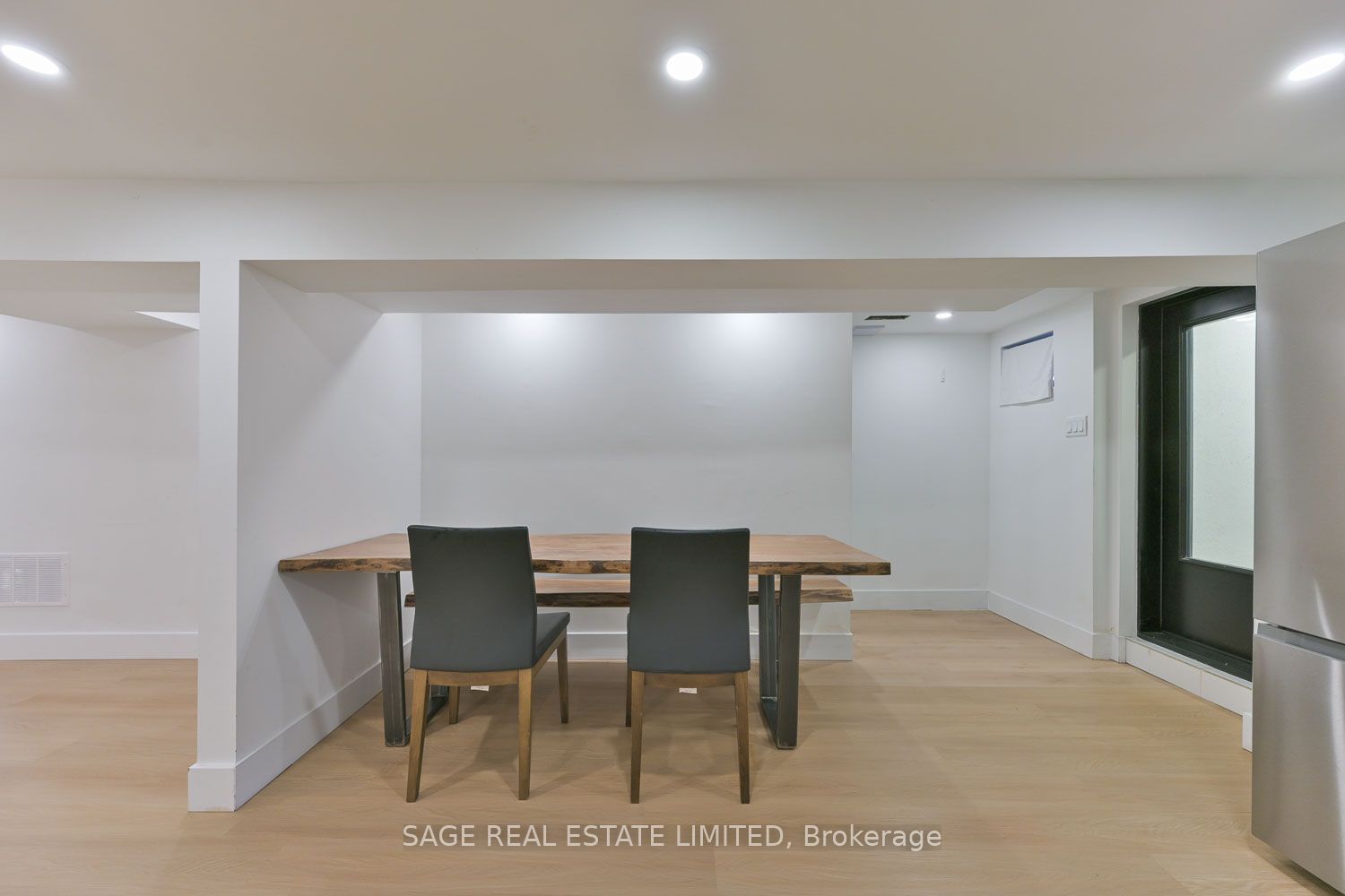 25 Palmerston Avenue Bsmt