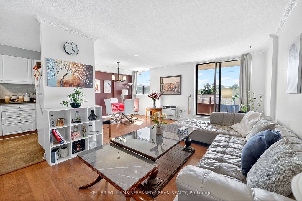 Photo of 1881 Jane Street #401, Toronto, ON M9N 3S7 (MLS # W13145030)