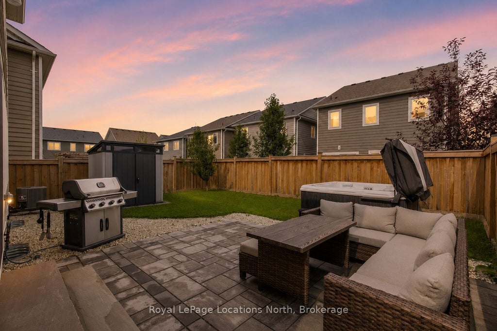 Photo of 11 Catamaran Drive, Wasaga Beach, ON L9Z 0J2 (MLS # S13742128)