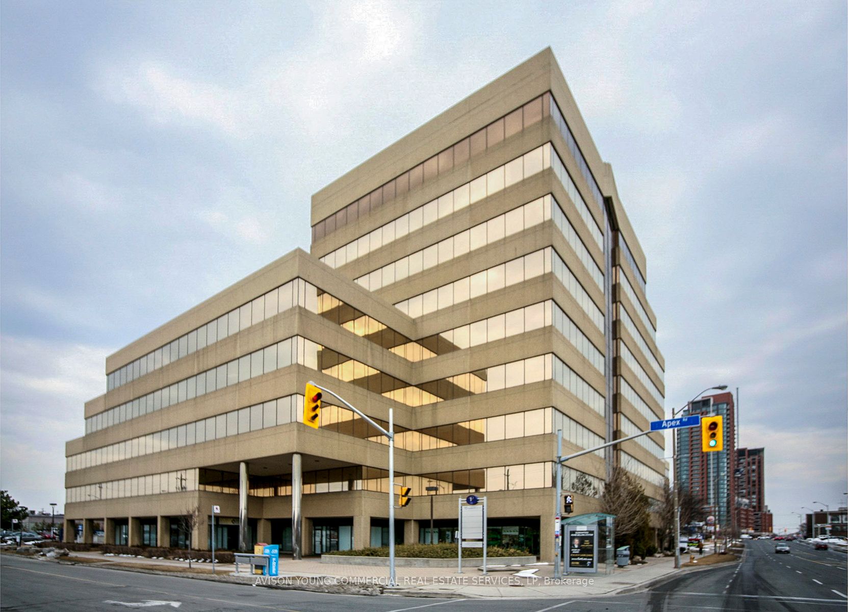 Photo 1 of 5 — 970 Lawrence Avenue W 211, Toronto, ON M6A 3B6